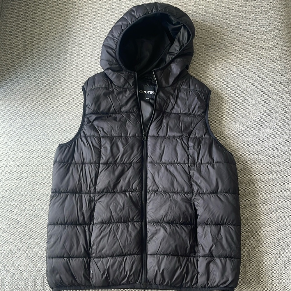 George Hooded Vest